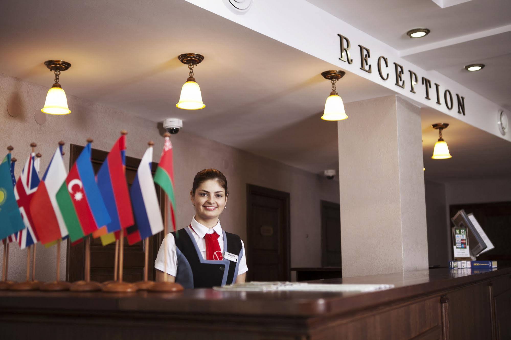 Victoria Hotel Na Zamkovoy ミンスク エクステリア 写真